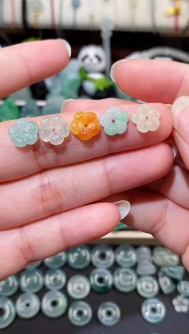 散珠翡翠小花裸石
