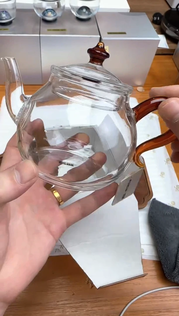 风谜金标百纳壶琥珀