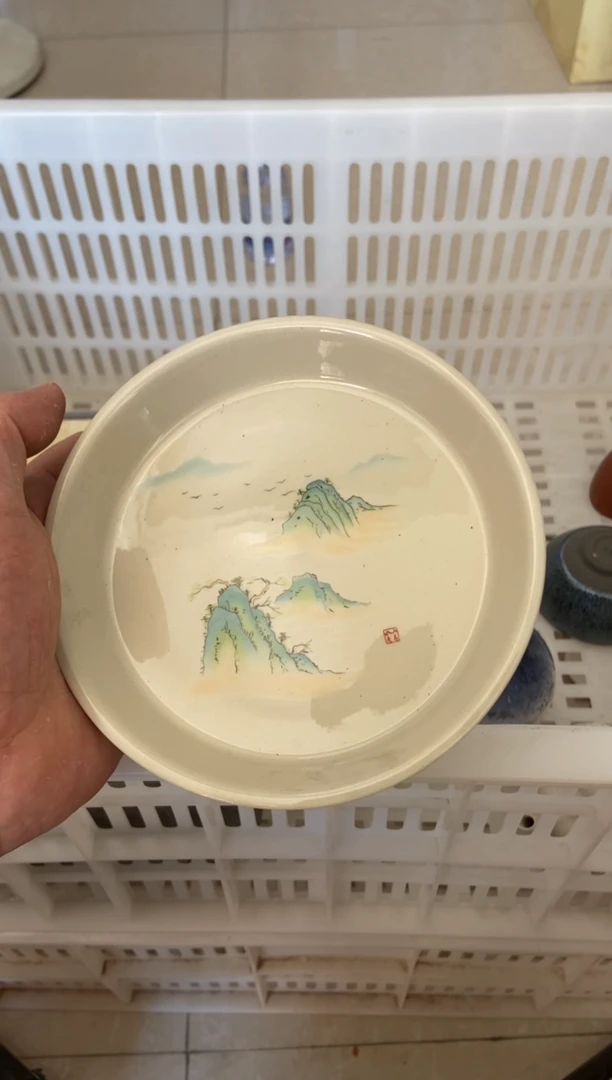 无运费险有瑕疵的摄影的产品有使用过的痕迹有点脏介意勿拍