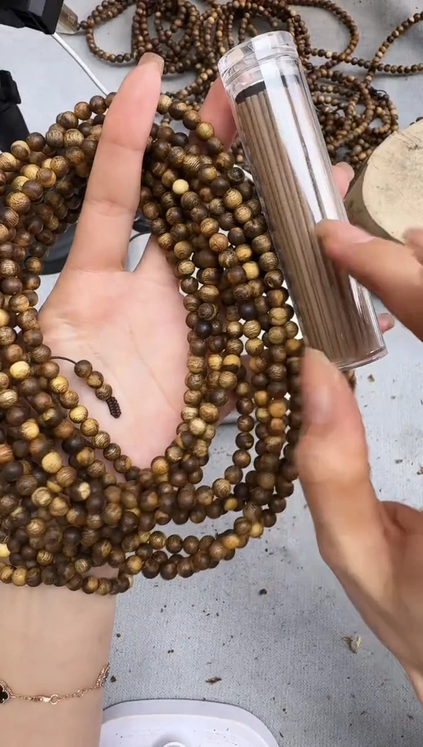 沉香手串0611虎斑棋圆珠多圈+20克线香多样性发一