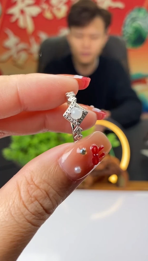 【闪购商品】翡翠挂件合金翡翠商品/8492