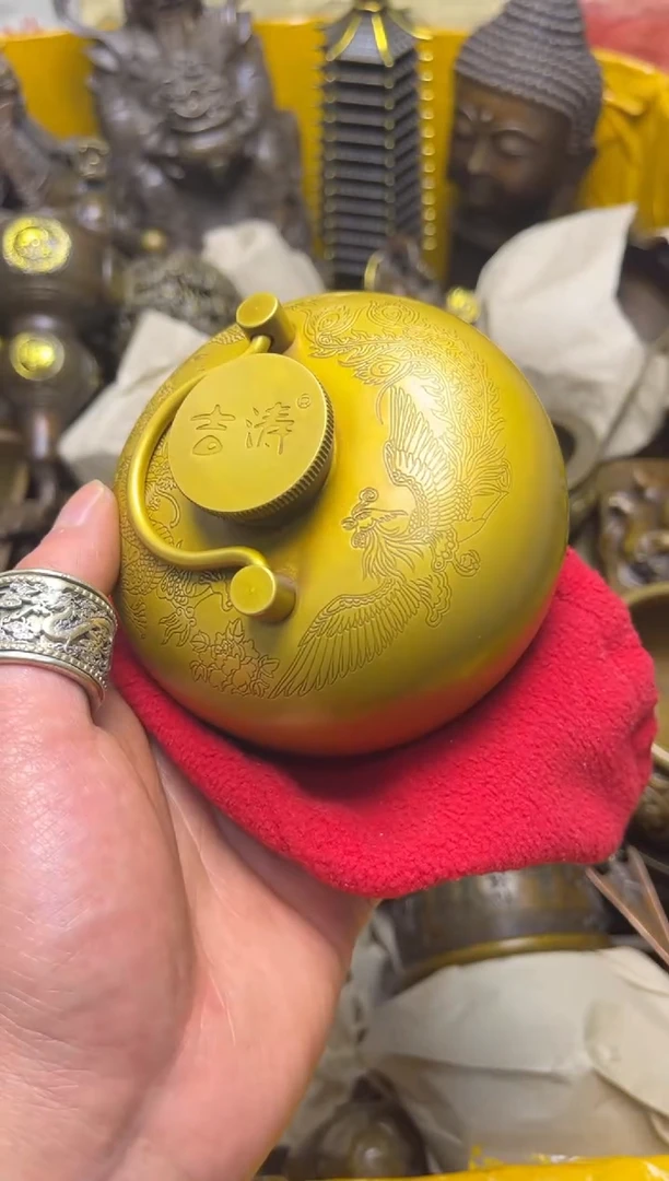 精美铜器，点击下单