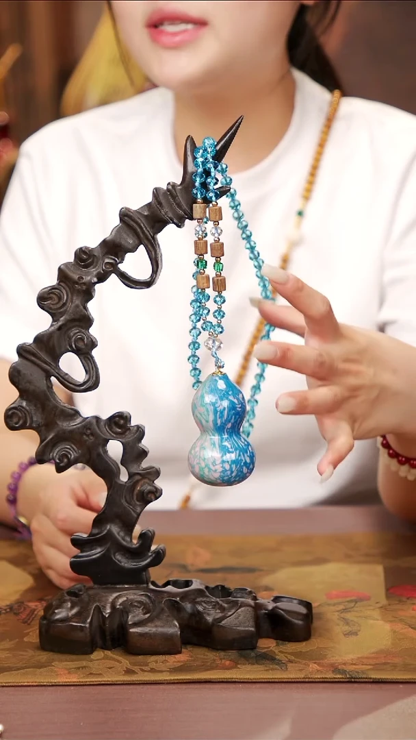 32天琦閤漆艺小葫芦挂件49