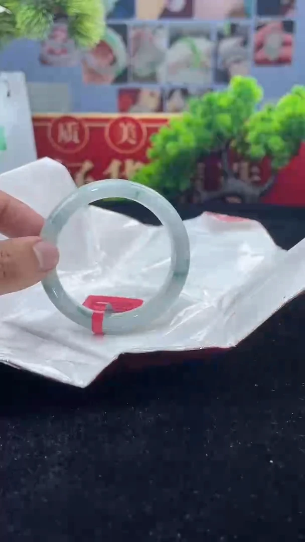 【闪购商品】翡翠手镯未镶嵌手镯8