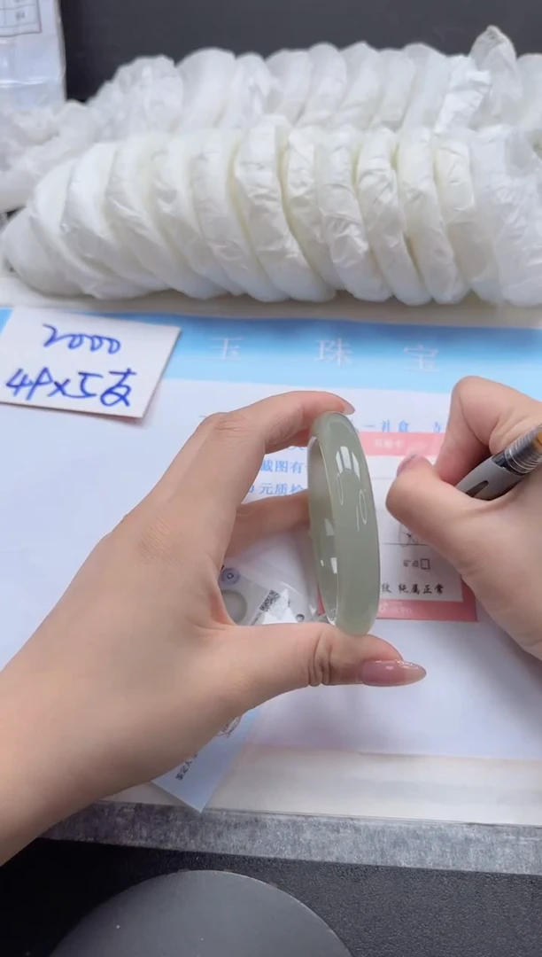 未镶嵌手镯石英质玉152-60.2
