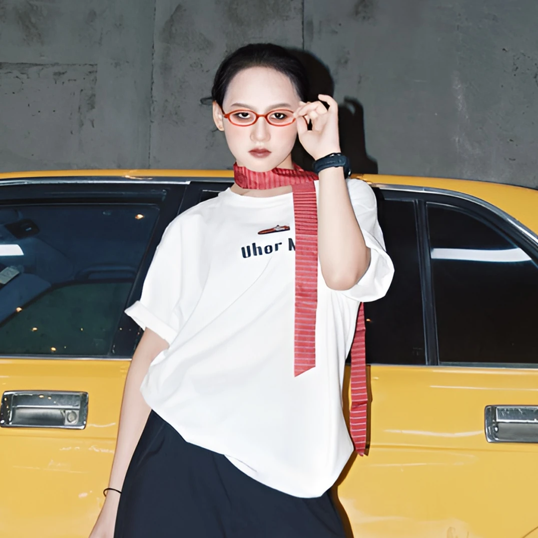 Uhor MI 美式简约经典图案与字母印花短袖T恤男女美式休闲短袖T恤