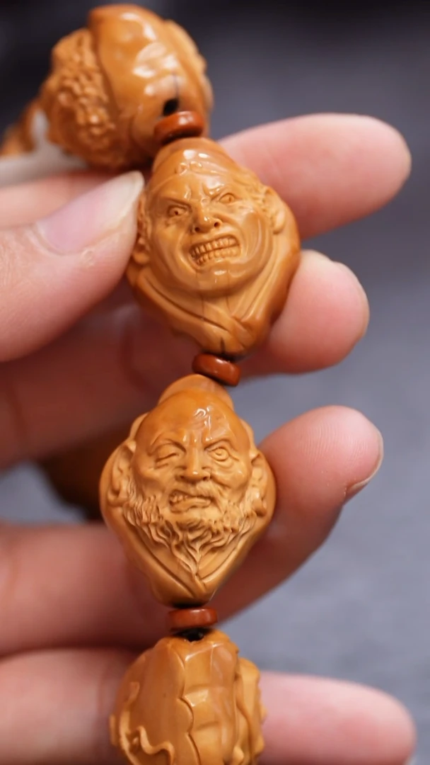 手串橄榄核七星罗汉