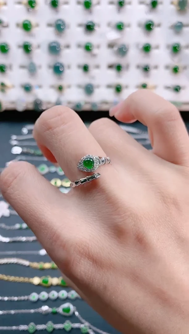 【闪购商品】翡翠戒指银S925镶嵌天然翡翠