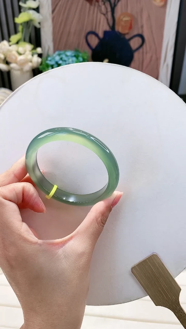 手镯玛瑙/玉髓未镶嵌50-61.1