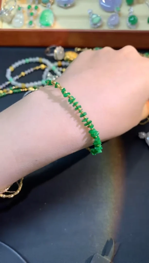 18K金镶嵌手镯翡翠手镯|3500+175