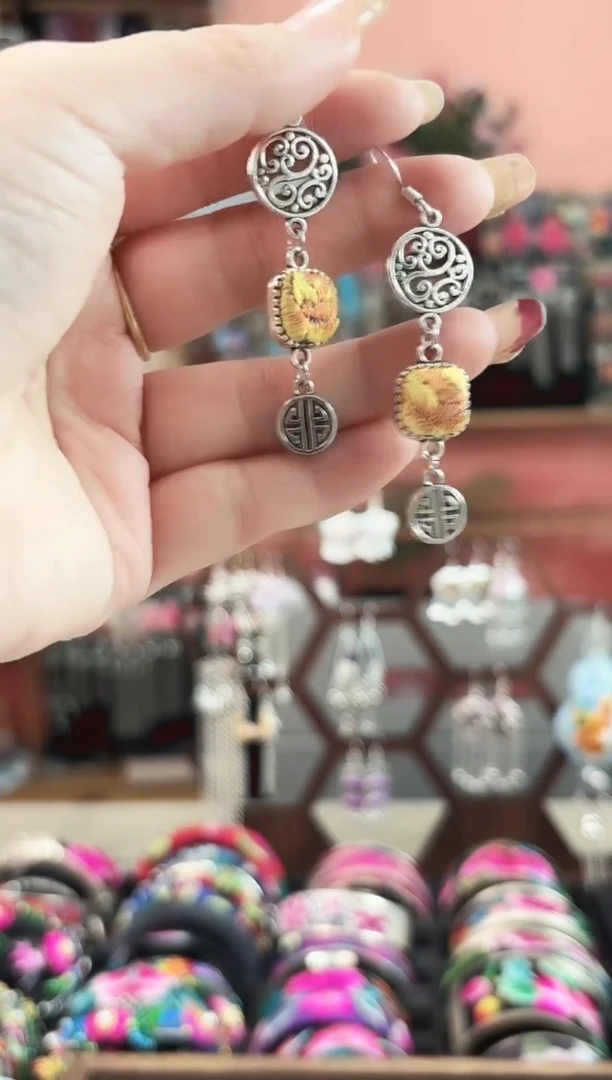 艺枝独绣手工饰品120