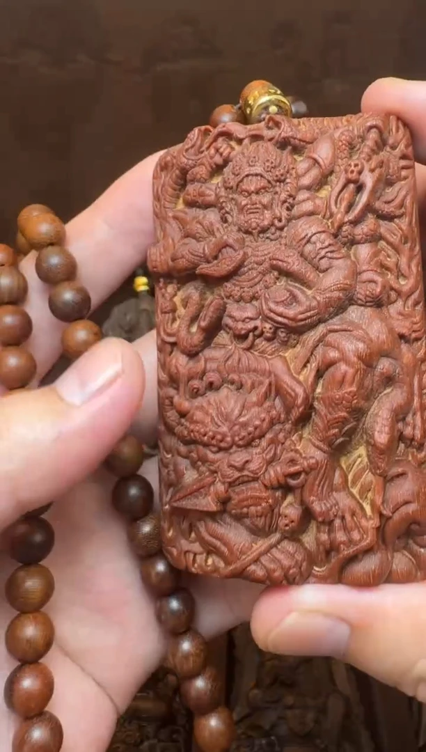 贡木吊坠《巴布亚贡木》六臂大黑天