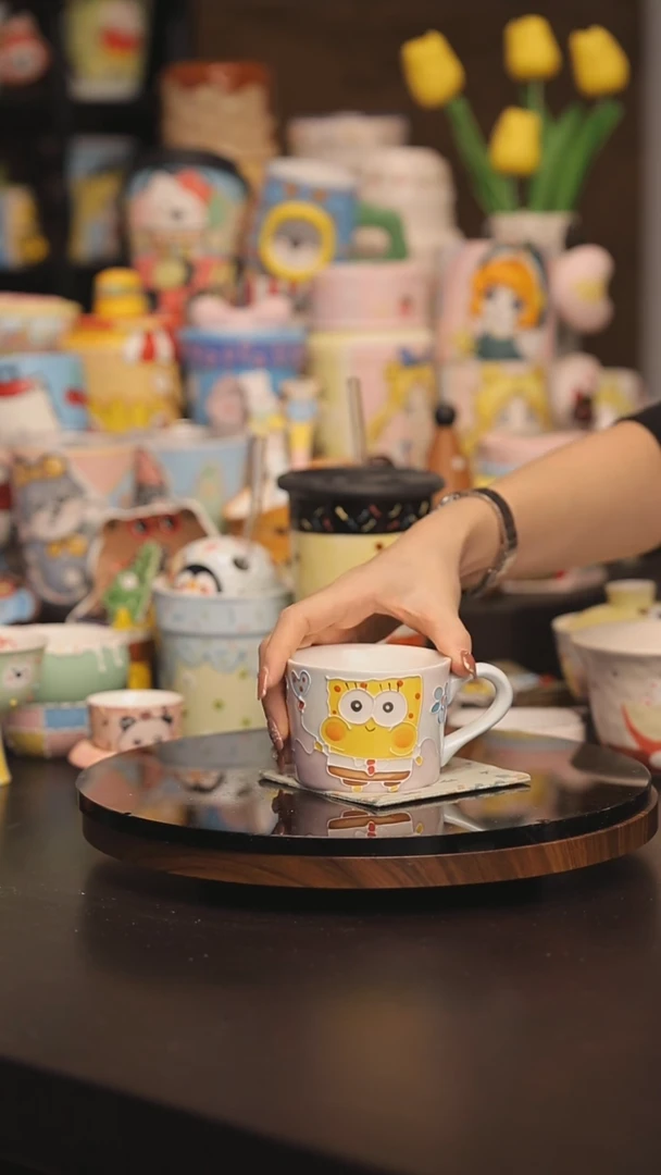 景德镇釉下彩绘设计师款式陶瓷
