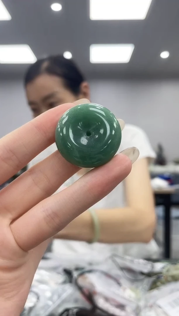 未镶嵌吊坠石英质玉多样性发其一z微瑕