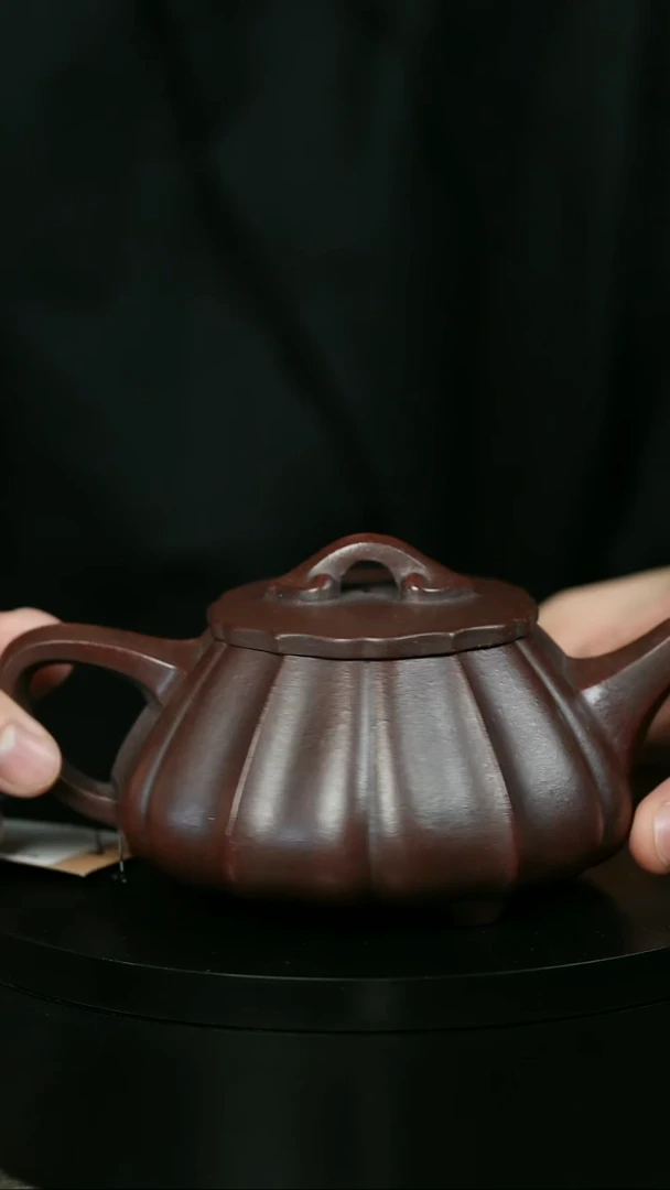 茶壶紫砂P****丶H1391紫泥筋纹石瓢