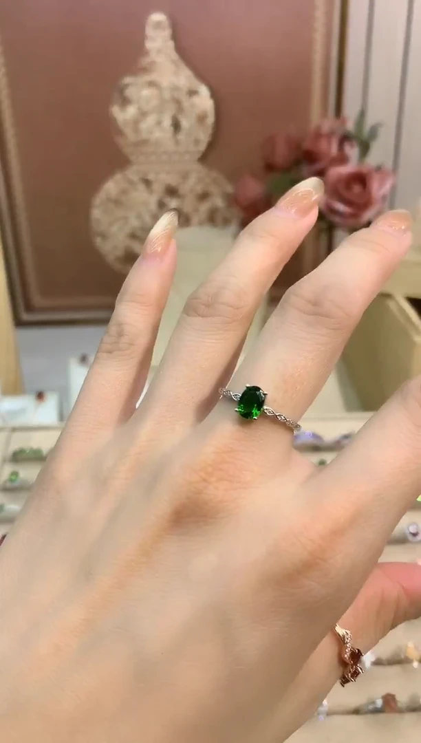 银S925镶嵌透辉石戒指念初透辉石戒指