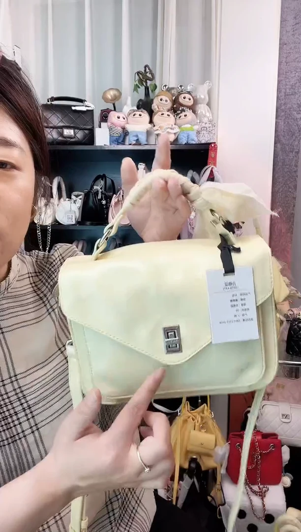 小牛剖层皮革福利款女士包包