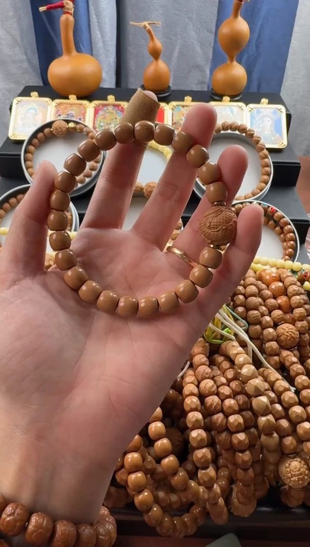 手串猴头核桃直切送单颗雕刻瑕疵