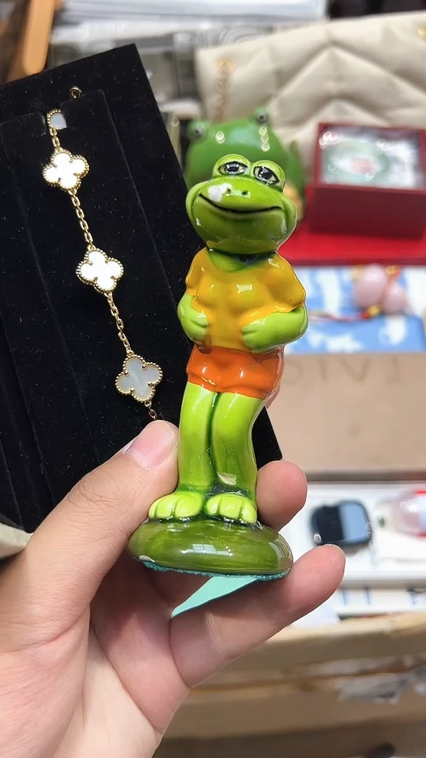 ..全球寻宝高端瓷儿