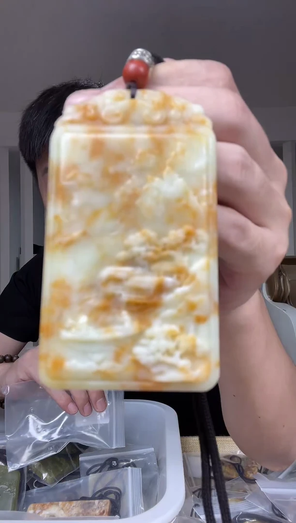 未镶嵌岫玉颈饰多样性发货一件