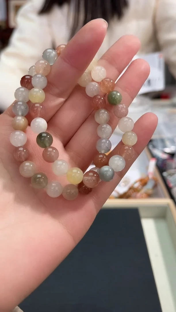 【闪购商品】水晶手链未镶嵌50多样性发其一8+