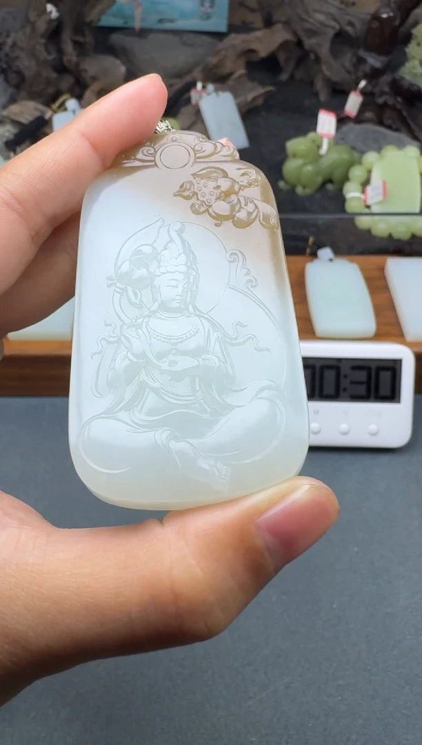 颈饰未镶嵌和田玉1