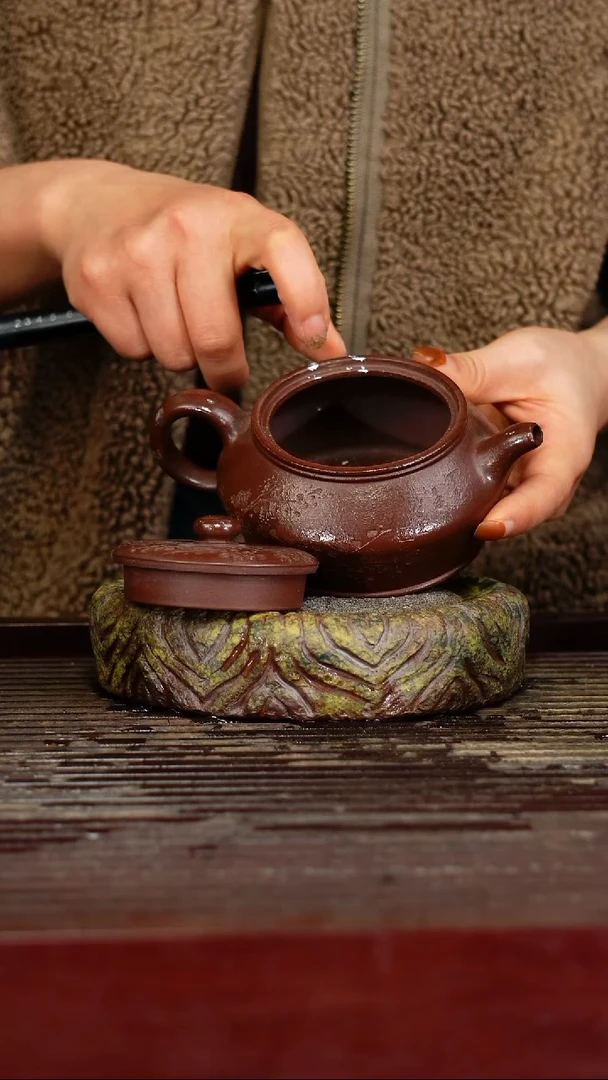 宜兴原矿紫砂壶茶壶宜兴原矿紫砂壶茶壶210C