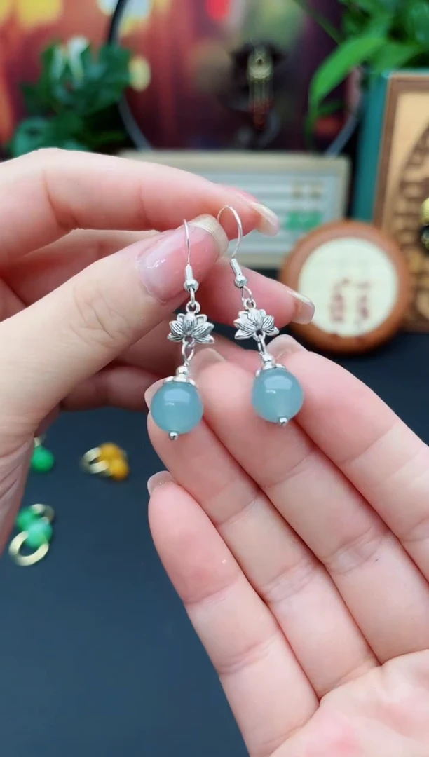 石英质玉（天山翠）银S925镶嵌耳饰237