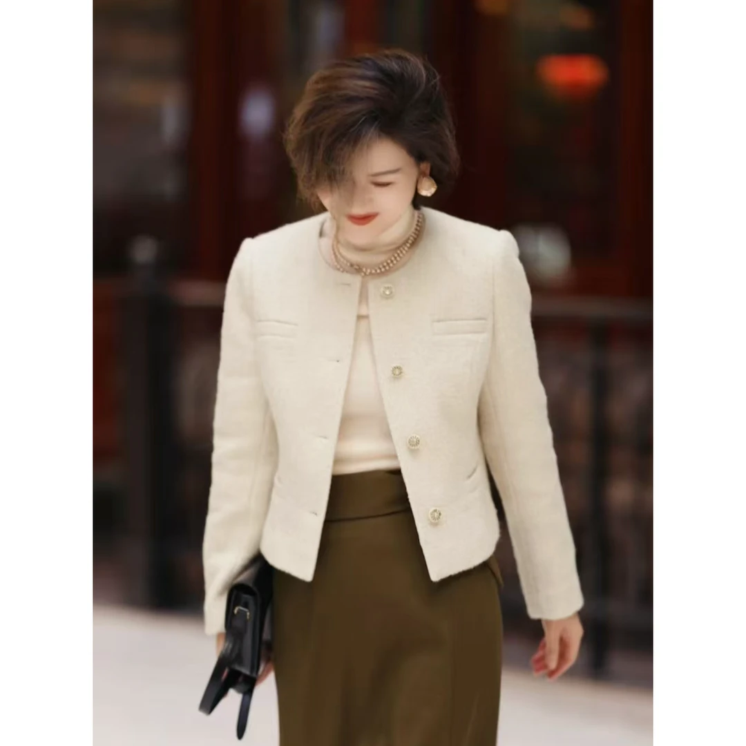 VCOS暖白羊毛气质优雅时尚小香外套