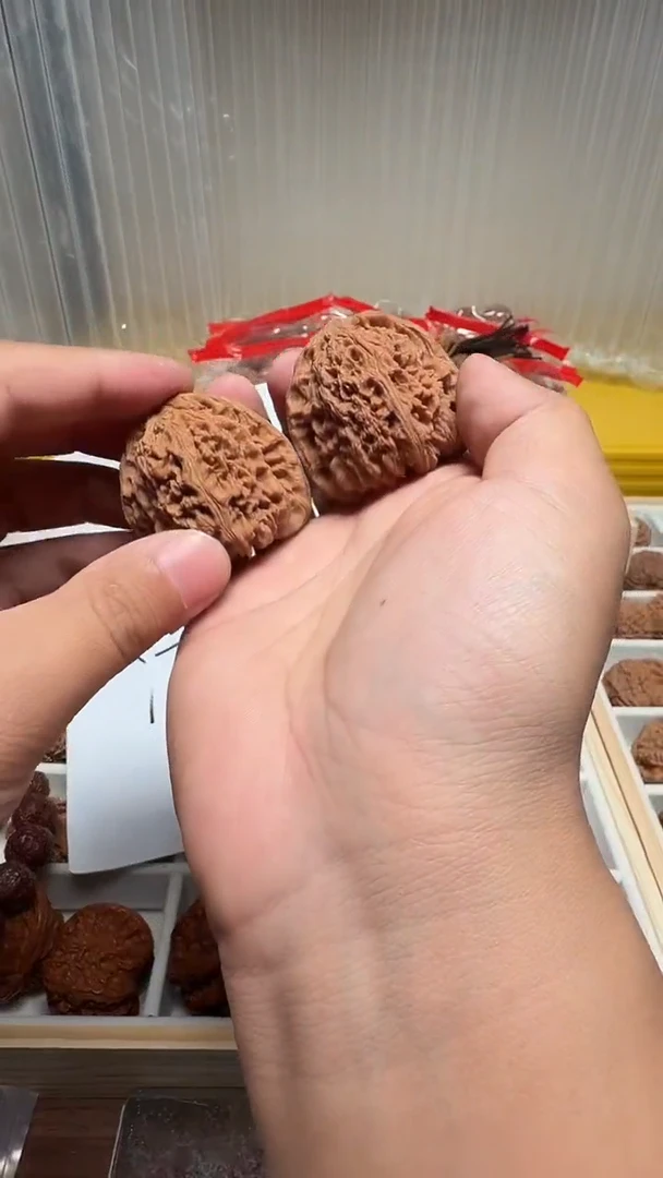 把件文玩核桃一****！45南疆石