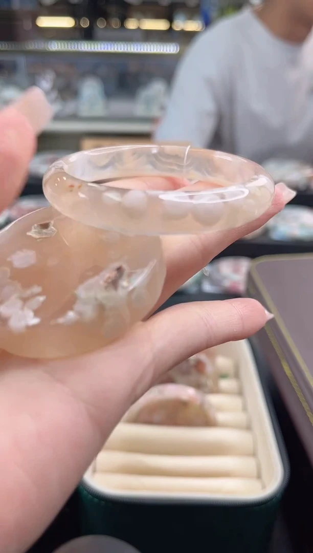 未镶嵌手镯石英质玉52圈口（赠品镯心）61463