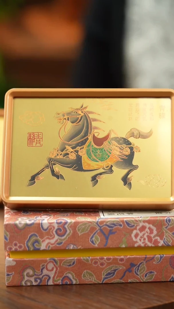 珐琅彩马摆件 新品福利