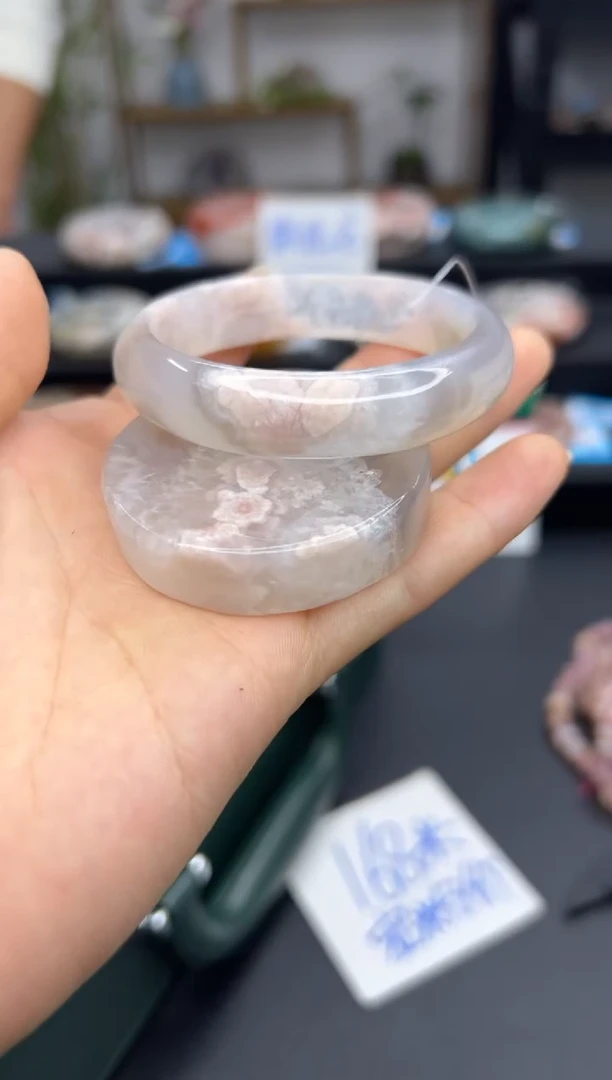 【闪购商品】石英质玉手镯未镶嵌A1450(51圈赠送镯心)