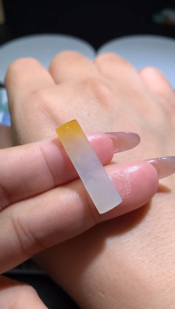 定制翡翠未镶嵌毛货