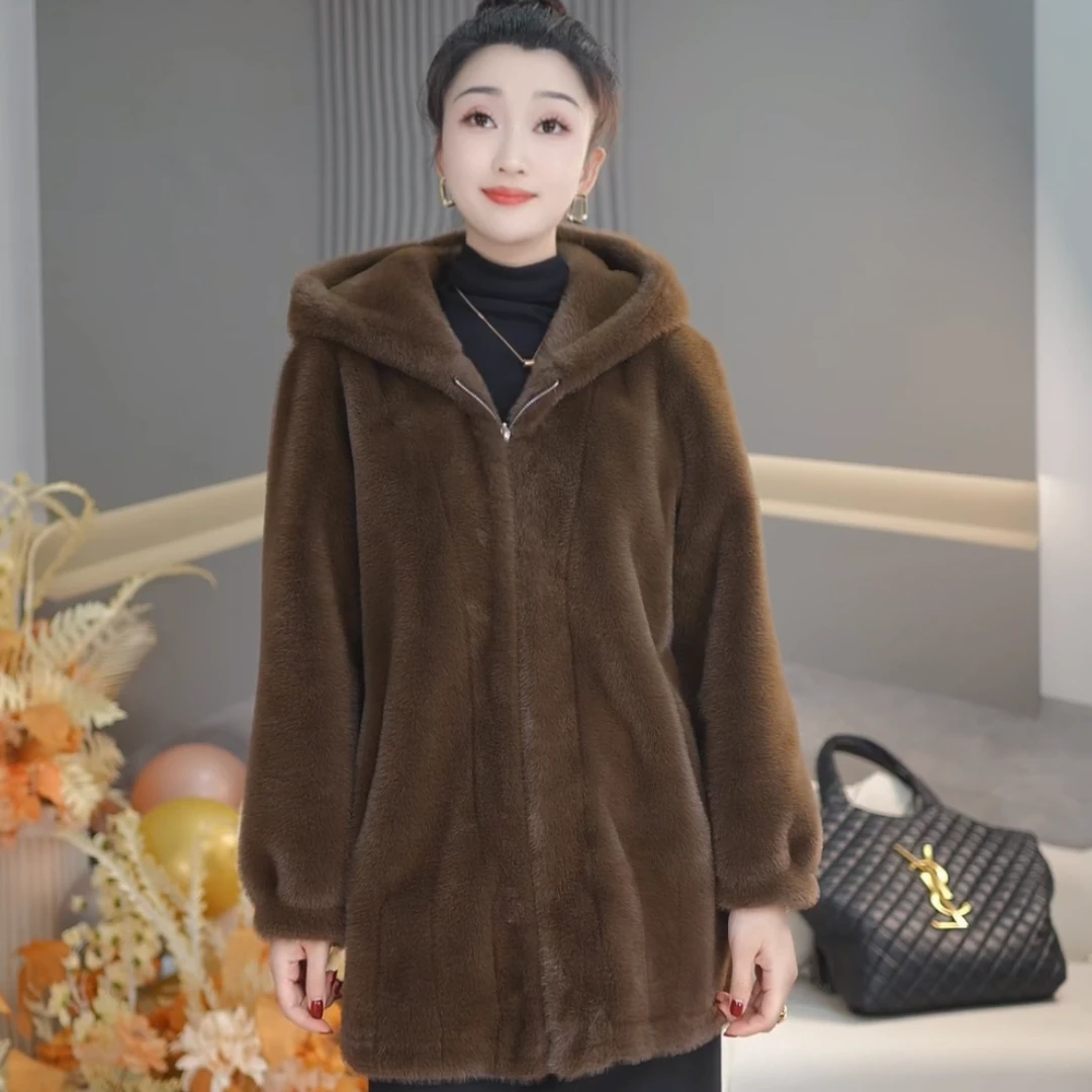 北极貂连帽冬款洋气女保暖贵气822女装百搭休闲轻奢简约气质