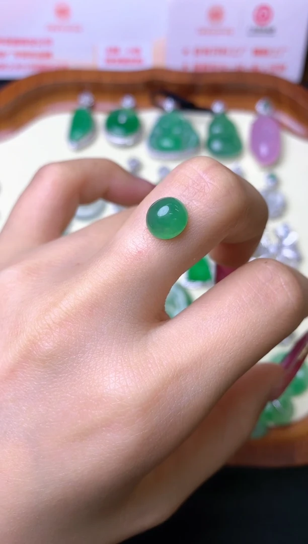 【闪购商品】定制翡翠未镶嵌裸石（镶嵌定制）