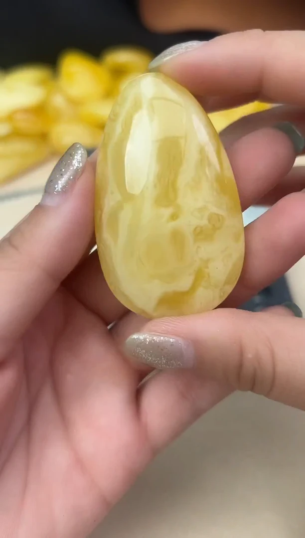 未镶嵌蜜蜡裸石蜜蜡吊坠