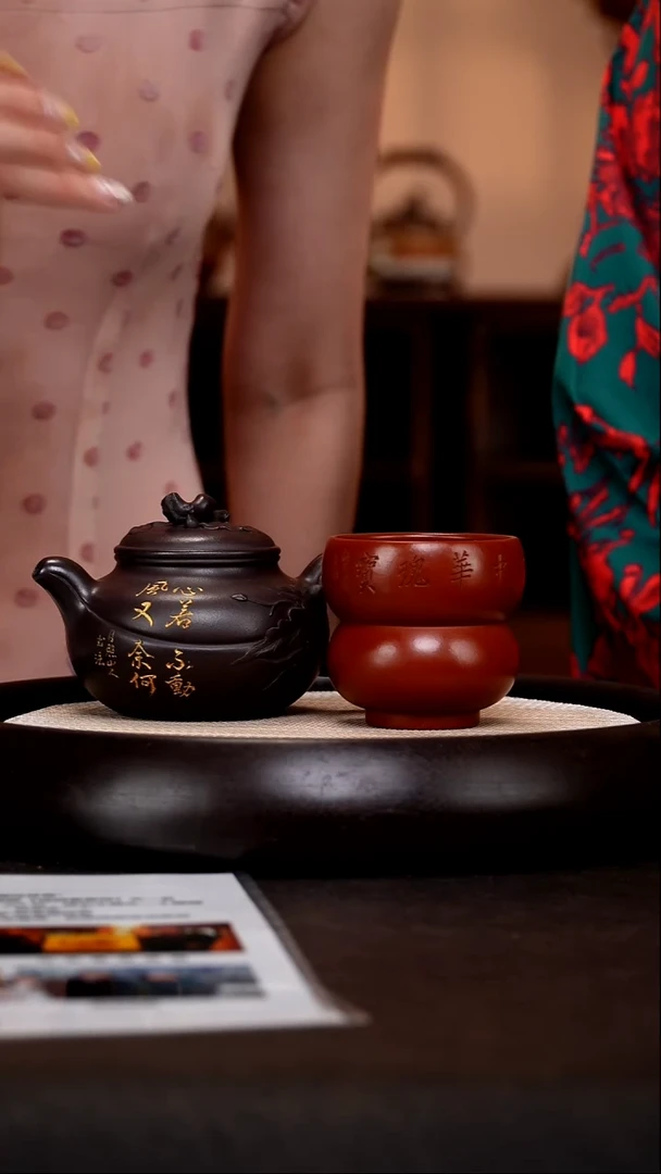 茶壶紫砂SSH38圣桃壶乌潭紫泥350cc