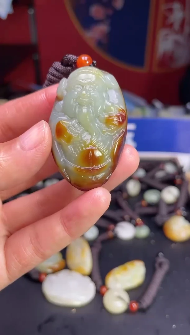 颈饰未镶嵌和田玉3