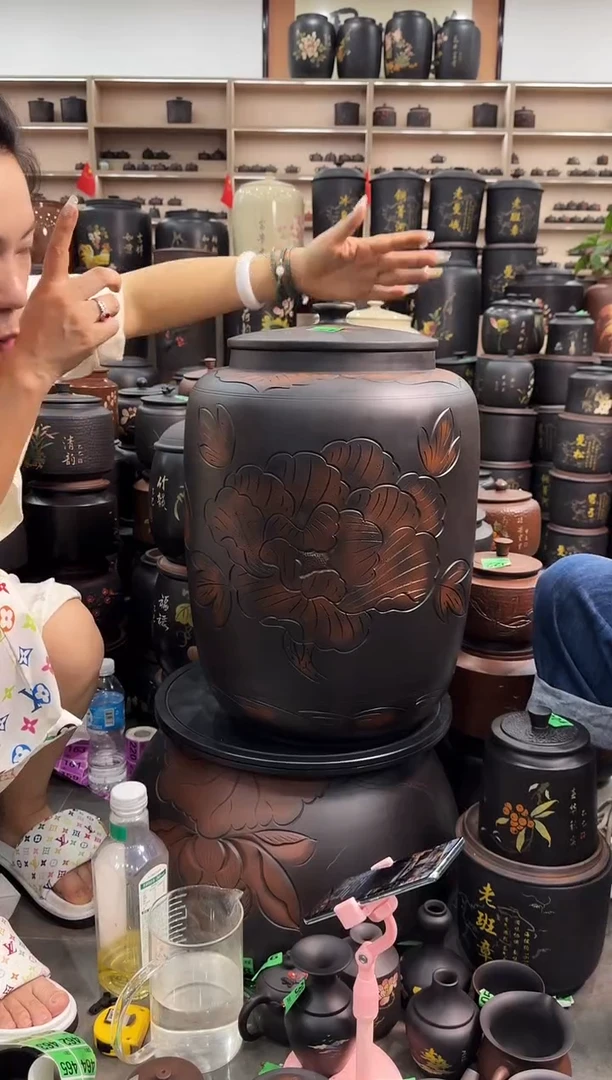 罐瑕疵 线雕 牡丹三号茶缸高52cm  473