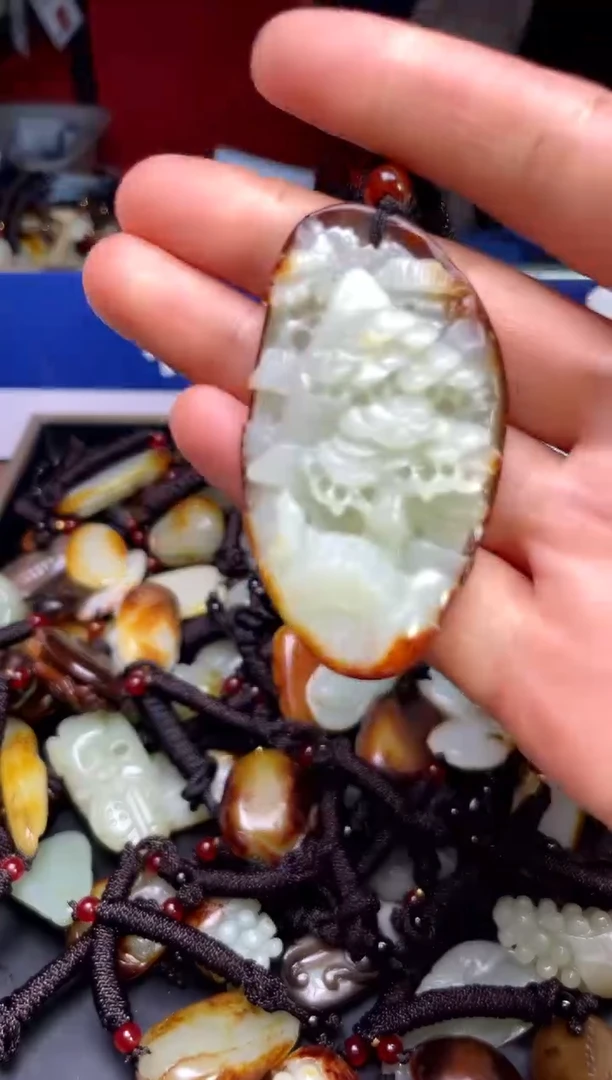 【闪购商品】和田玉颈饰未镶嵌213