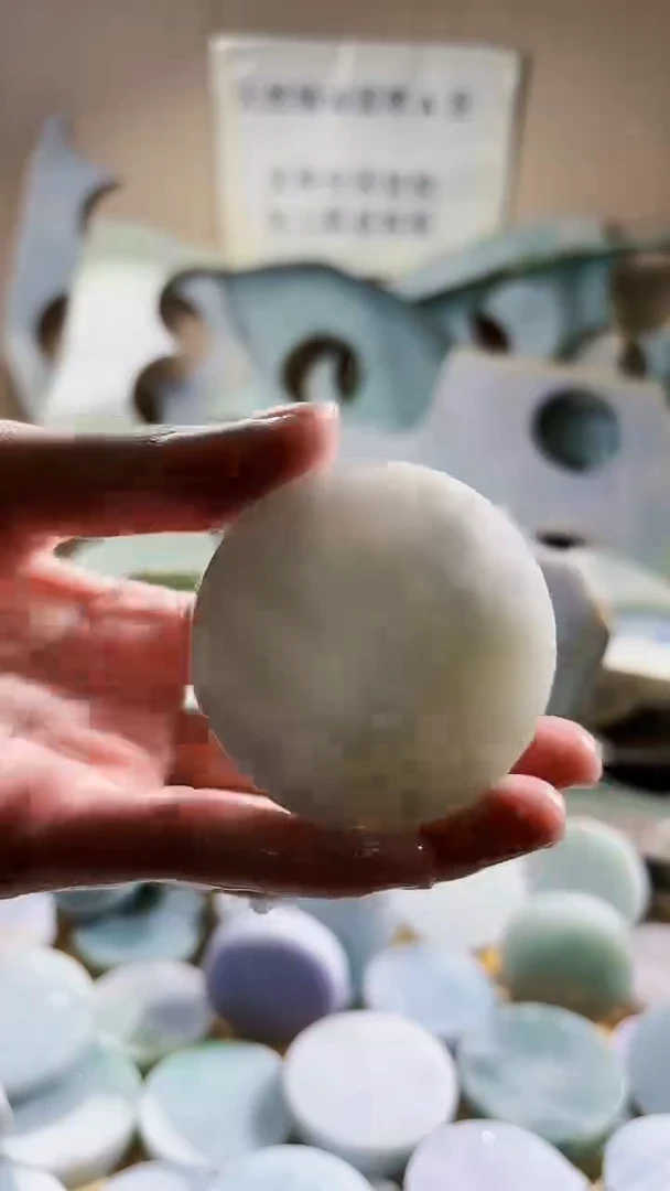 翡翠未镶嵌颈饰翡翠A货 温谭013