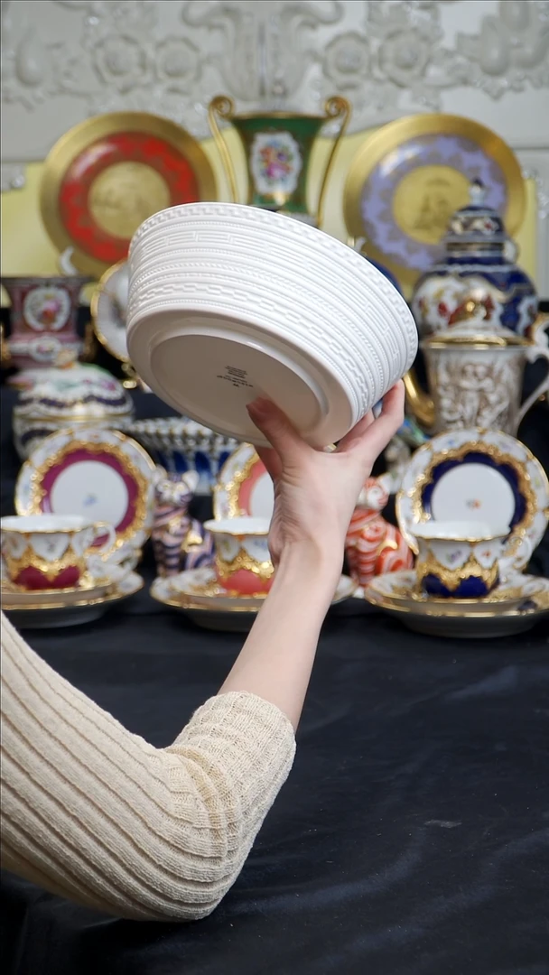 骨瓷婷婷中古器物如图所示94