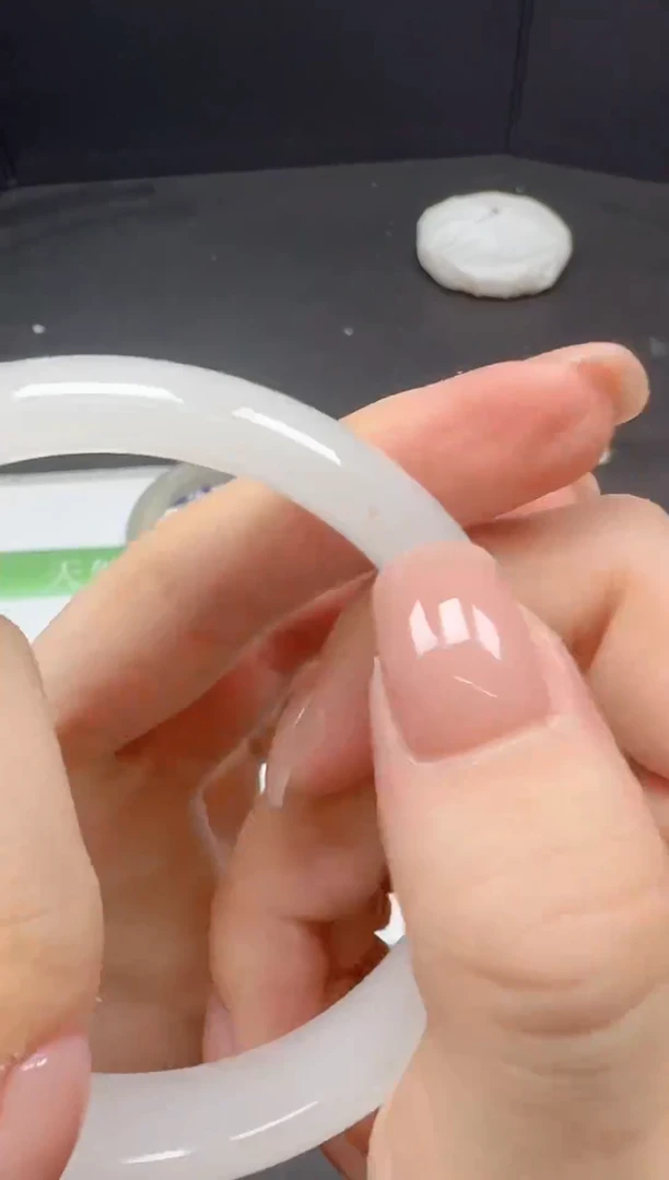 未镶嵌手镯石英质玉0100微瑕*-