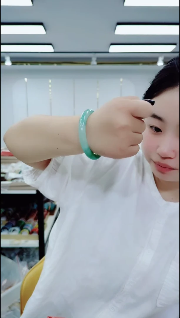 树脂制品芸*1142飘海手镯