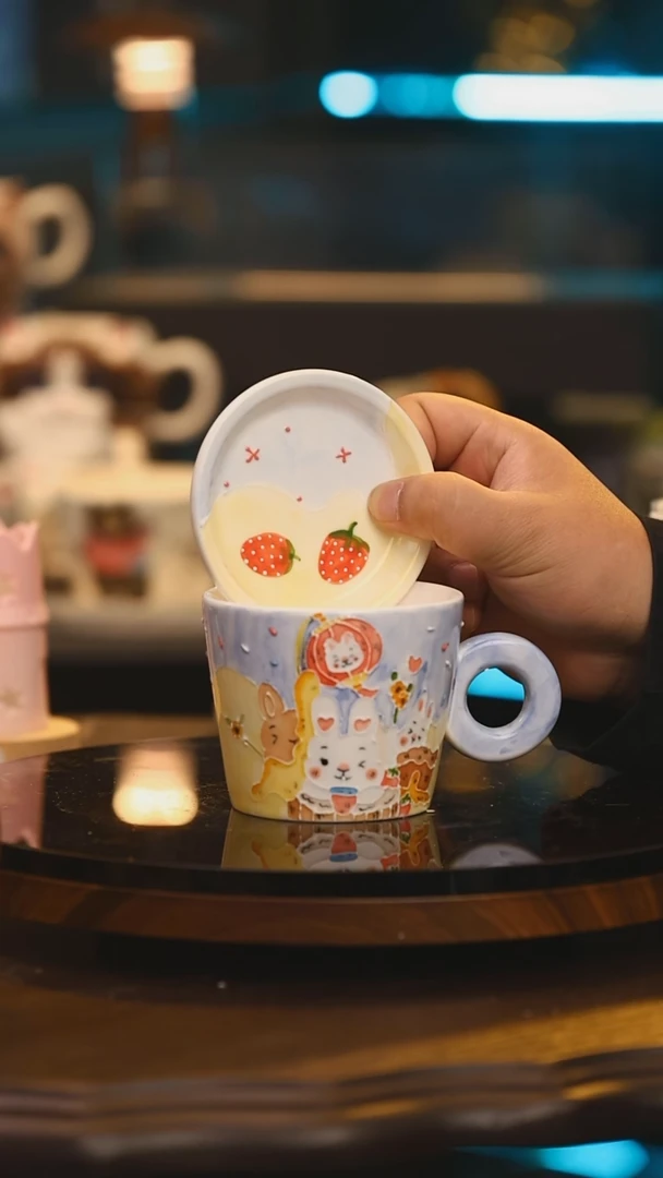 【闪购商品】摆件景德镇高温釉下彩手绘