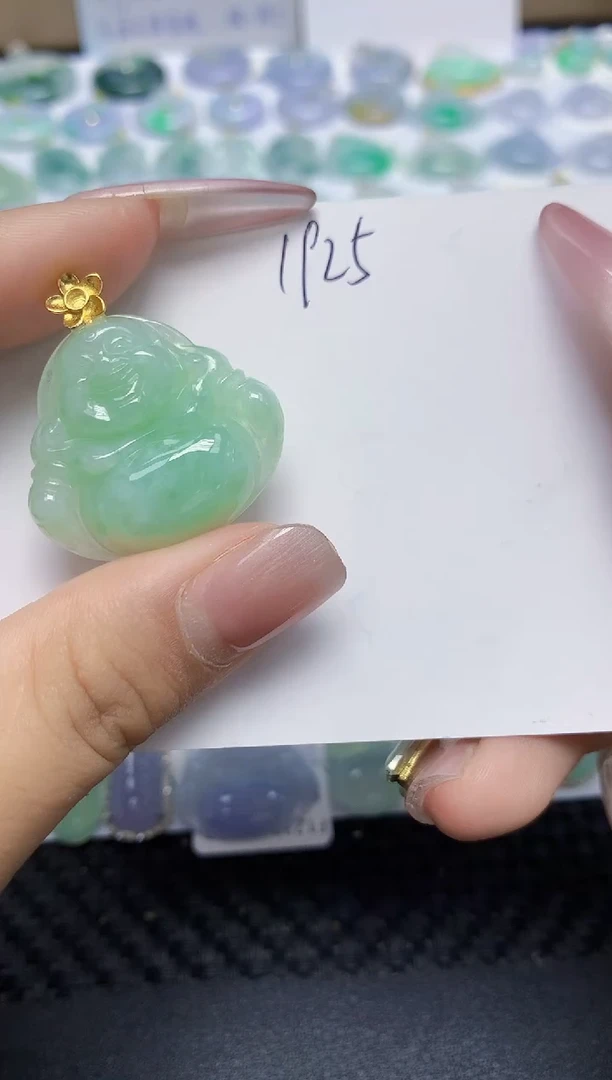 翡翠未镶嵌颈饰天然缅甸翡翠A货