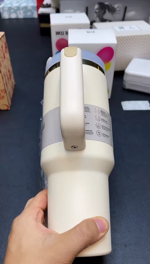 瓷片我又回来了全部漏@@WE2247