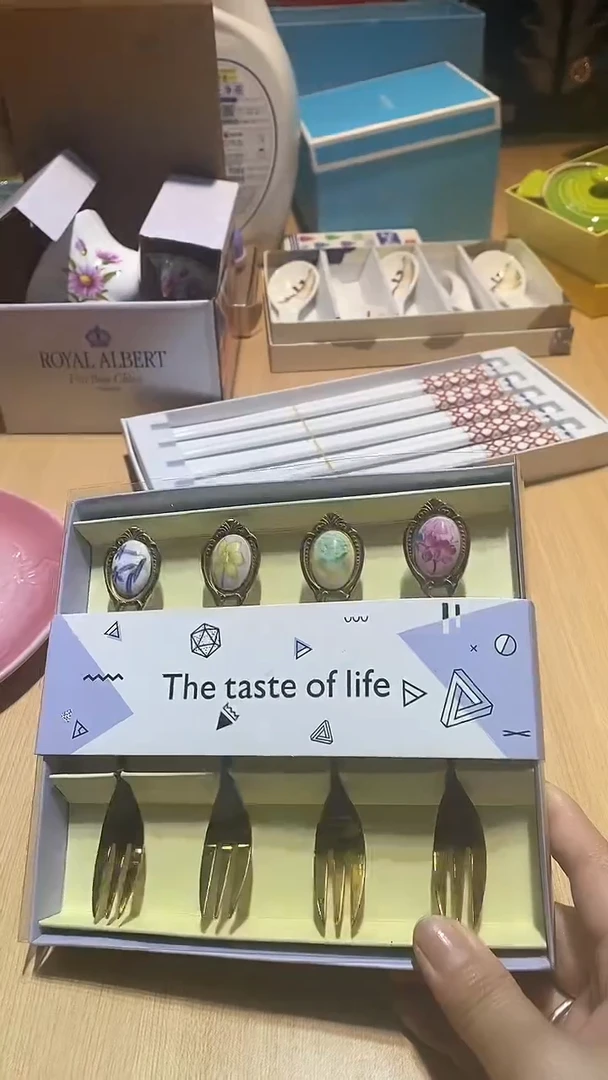 【闪购商品】瓷片锅碗瓢盆一件不剩