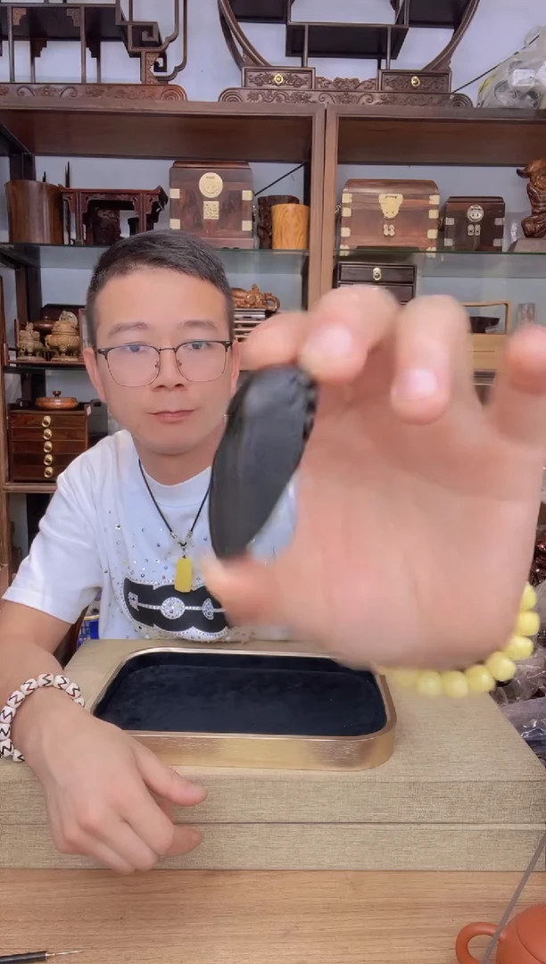 乌木类书架快*7767黑色知了手把件16克